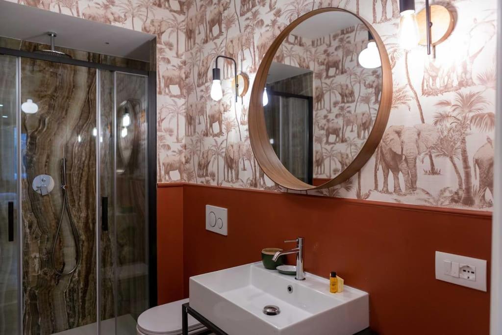 Santa Maria Novella Patio Flat Apartment *